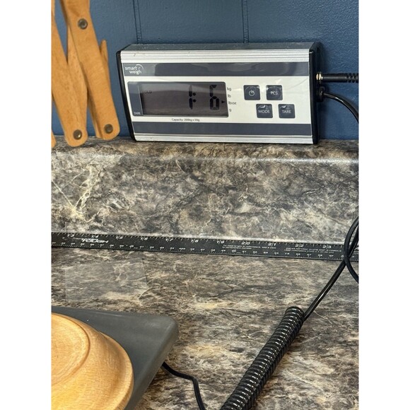 Wooden Tabletop Yarn Winder, Four-side Accordion-style Arms & Removable Top - Picture 11 of 11